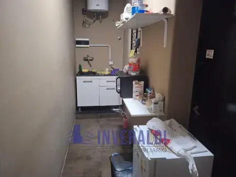 Galpon en Alquiler 18  mts Fondo