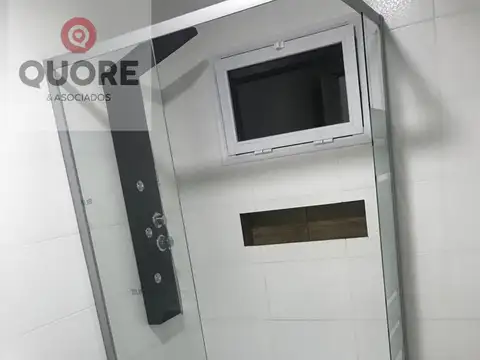 Casa 6 ambientes con 1 baño
