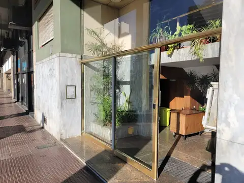Avenida Paseo Colón 1000