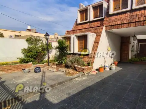 Casa 5 amb con Patio y Cocheras en Chilavert