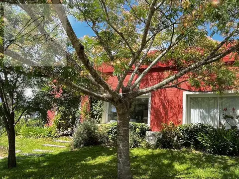 San Matias. Casa en Venta. Pileta. Perimetral. Zona Norte