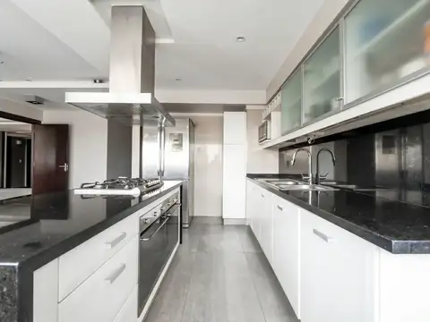 Departamento en Venta con 2 cocheras