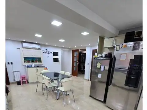 Departamento 5 ambientes con 4 baños