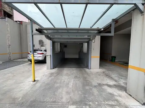 Venta Cochera cubierta Subsuelo centro Villa Ballester