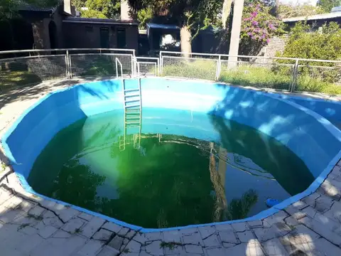 Casa 5 ambientes con 1 baño