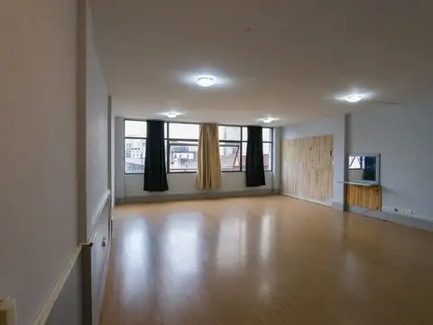 Departamento en Alquiler en Monserrat, CABA