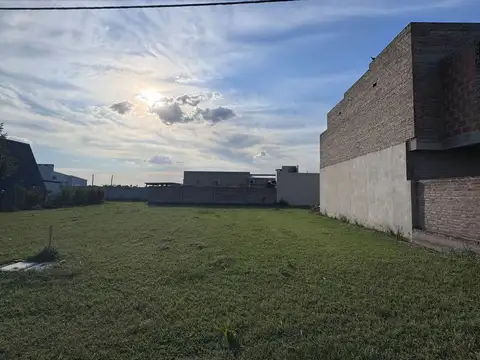 VENTA TERRENO Humboldt