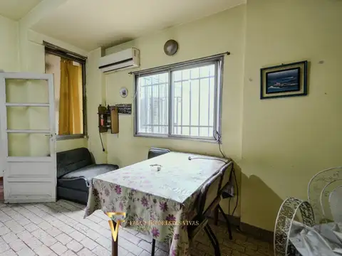 Depto Tipo Casa en Venta 60 años