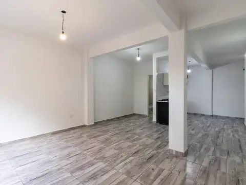 Departamento en Alquiler en Liniers, $ 600.000