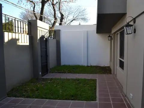 Casa en Venta con 1 cochera