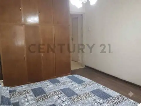 Casa + Terreno para desarrolladores en Ringuelet