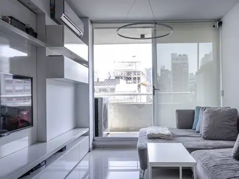 Av. Jorge Newbery y Av. Alvarez Thomas -  Colegiales