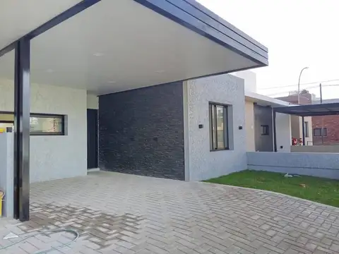 Casa en Venta en Villa Allende, Colón