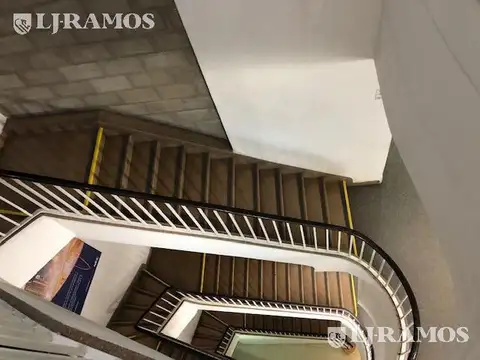Edificio Comercial en la Boca en venta y alquiler