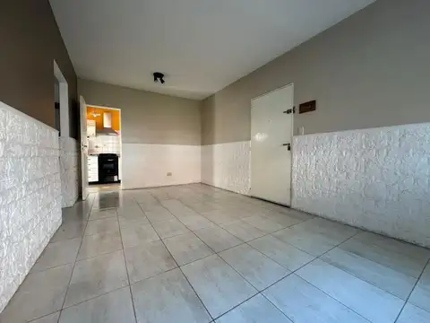 Depto Tipo Casa en Venta en El Palomar, USD 85.000