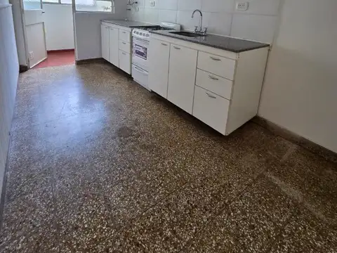 Departamento en Alquiler 60 años