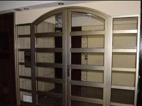 Av Rivadavia 18222 , Piso 2