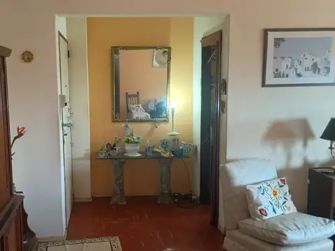 Departamento 4 ambientes con 1 baño