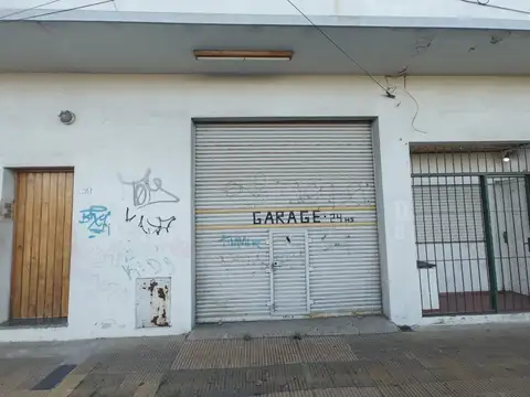 VENTA PH GARAGE ,  MORON.