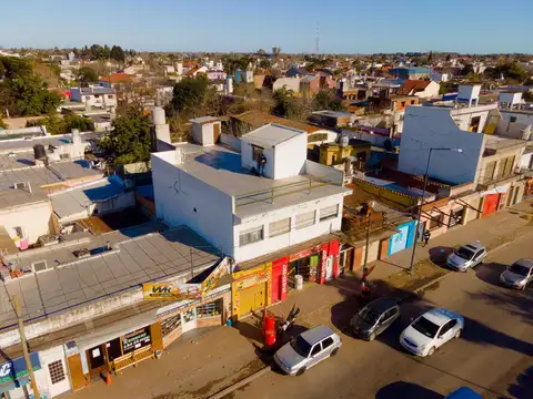 Hipolito Yrigoyen 2200