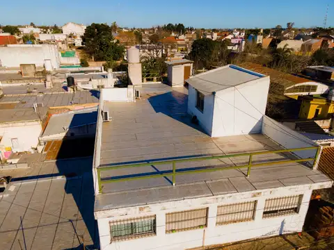 Hipolito Yrigoyen 2200