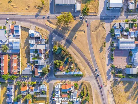 Terreno en Venta de 1896,0 m2