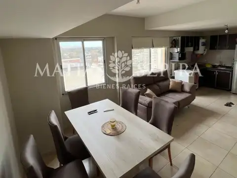 Exelente Dto Tres ambientes  con vista panoramica .