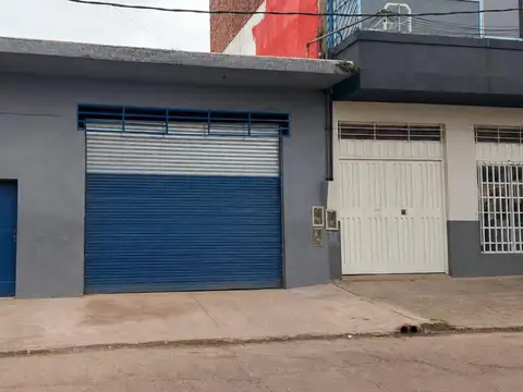 Excelente Galpón Zona Industrial La Tablada
