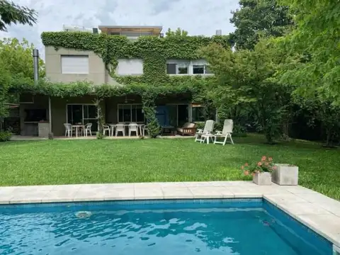 CASA I ALQUILER  I 4/5 DORM I SOLARES DEL TALAR I EL TALAR I PACHECO I PANAMERICANA KM 26