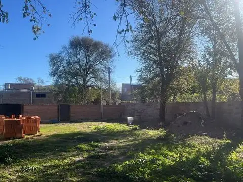 LOTE A LA VENTA EN JUANA KOSLAY