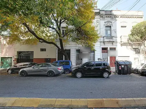 Terreno con doble frente a dos cuadras del  Abasto Shopping Center