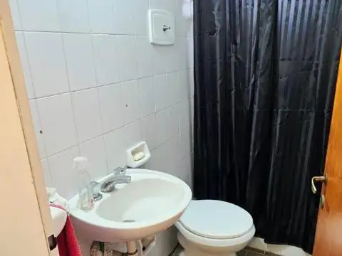 Depto Tipo Casa en Venta en Ramos Mejia, USD 88.000