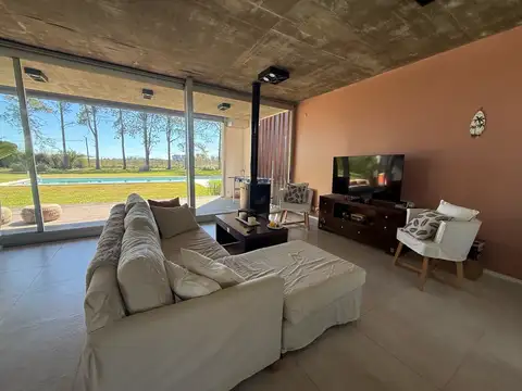 Casa en Alquiler Temporal en Parque Exaltación, USD 2.400