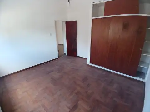 Depto Tipo Casa en Venta 45 años