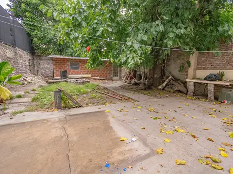 Casa 4 ambientes con 1 baño