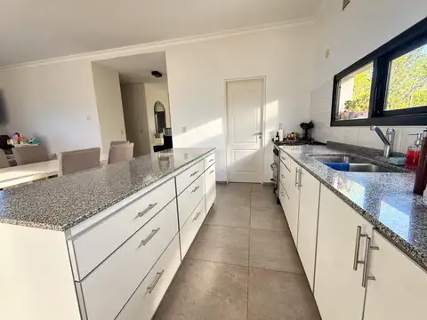 Casa en Venta en Pilar del Este - San Alfonso, USD 165.000