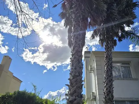 Casa en Venta en Pilar del Este - Los Jazmines, USD 270.000