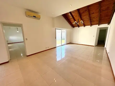 Hilario Ascasubi 2700