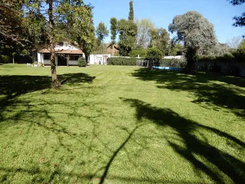 Excelente quinta en venta en Barrio El Remanso