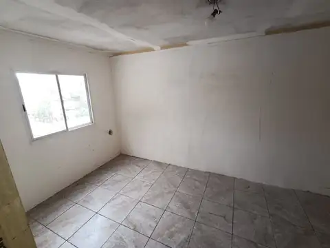 PH EN VENTA 5 AMBIENTES A REFACCIONAR LOMAS CENTRO
