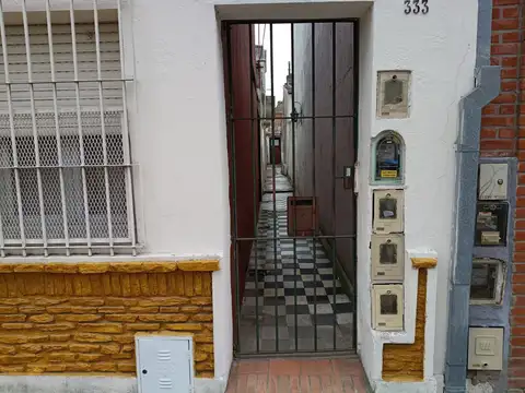 PH EN VENTA 5 AMBIENTES A REFACCIONAR LOMAS CENTRO