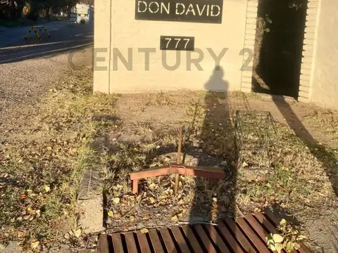 Guardia Vieja 700, Piso 0