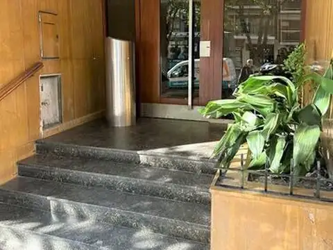 Av Regimiento Patricios 100, Piso 4