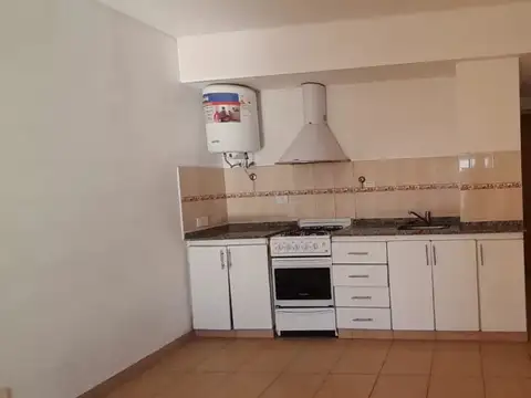 Departamento en Alquiler en Centro, $ 480.000
