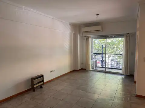 Av.Los Incas  al 4600