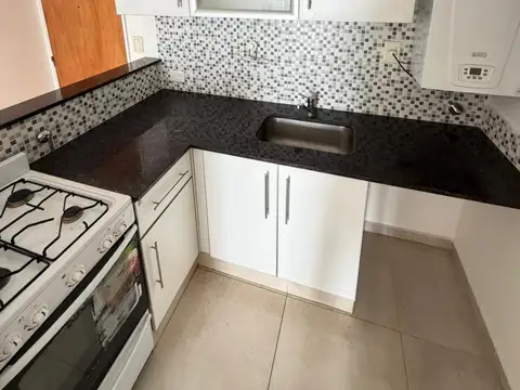 Departamento en Alquiler en Centro, $ 650.000