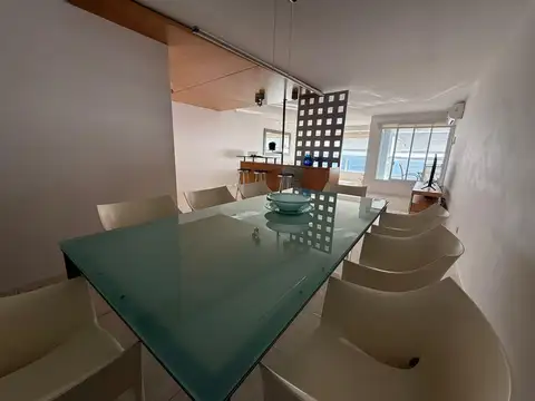 Departamento en Venta en Playa Mansa, USD 850.000