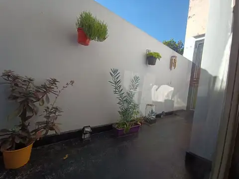 PH luminoso 2 dormitorios con Balcón y Lavadero