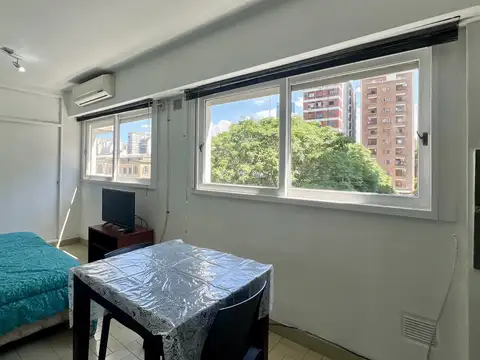 Antonio Beruti 4400, Piso 4