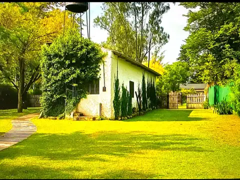 VENTA quinta 2amb c/pileta lomas de marilo, moreno